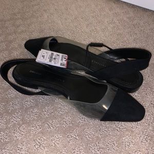 NWT Zara flat black and vinyl toe cap sling back shoes. Women size 8 (39).